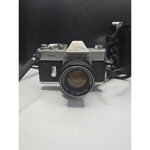 Mamiya Sekor 1000 DTL Camera Auto Mamiya Sekor 55 mm f 1.8 Lens Strap And Handle